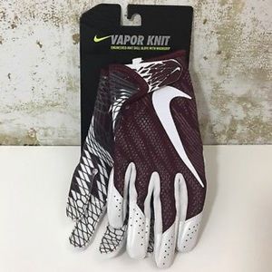 Nike Vapor Knit Football Gloves 🏈